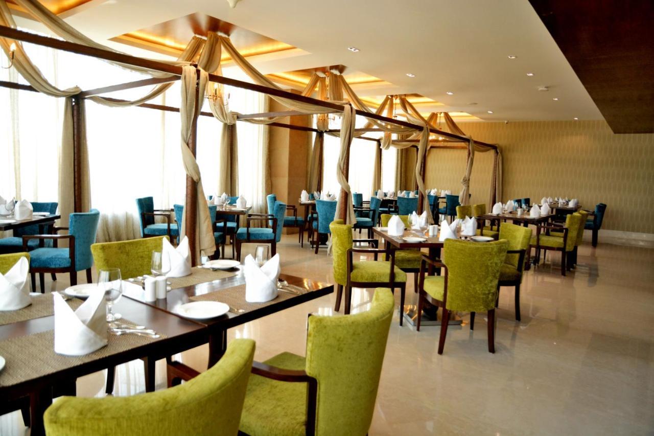 Country Inn & Suites By Radisson Kota Kota  Bagian luar foto